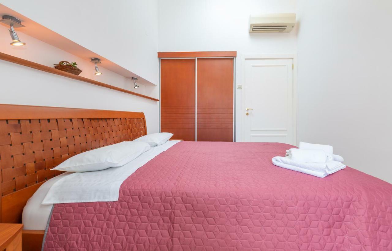 Bona Palace Apartamento